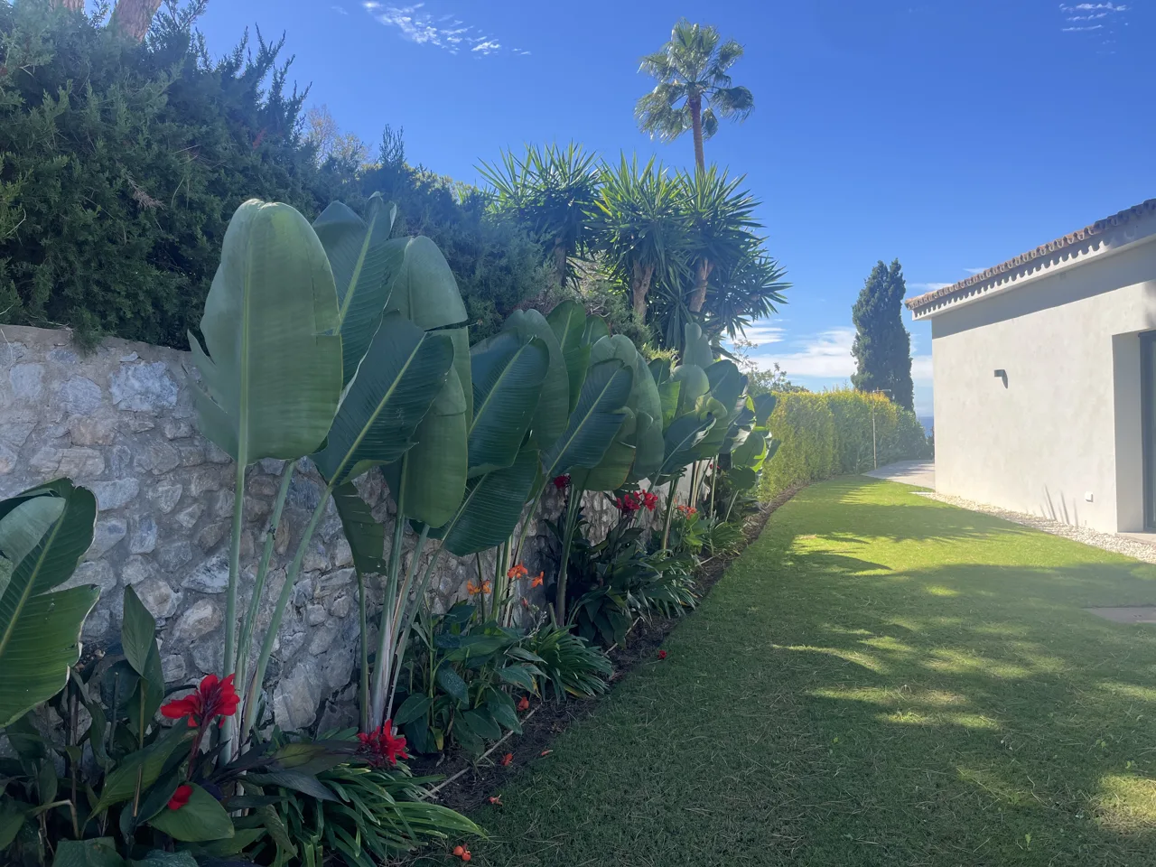 Villa en Las Chapas garden: view 8 from the photographic archive
